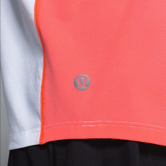 Lululemon Breezy Singlet 
White / Grapefruit. 
Size 6.
Pristine Condition. - Picture 3 of 8